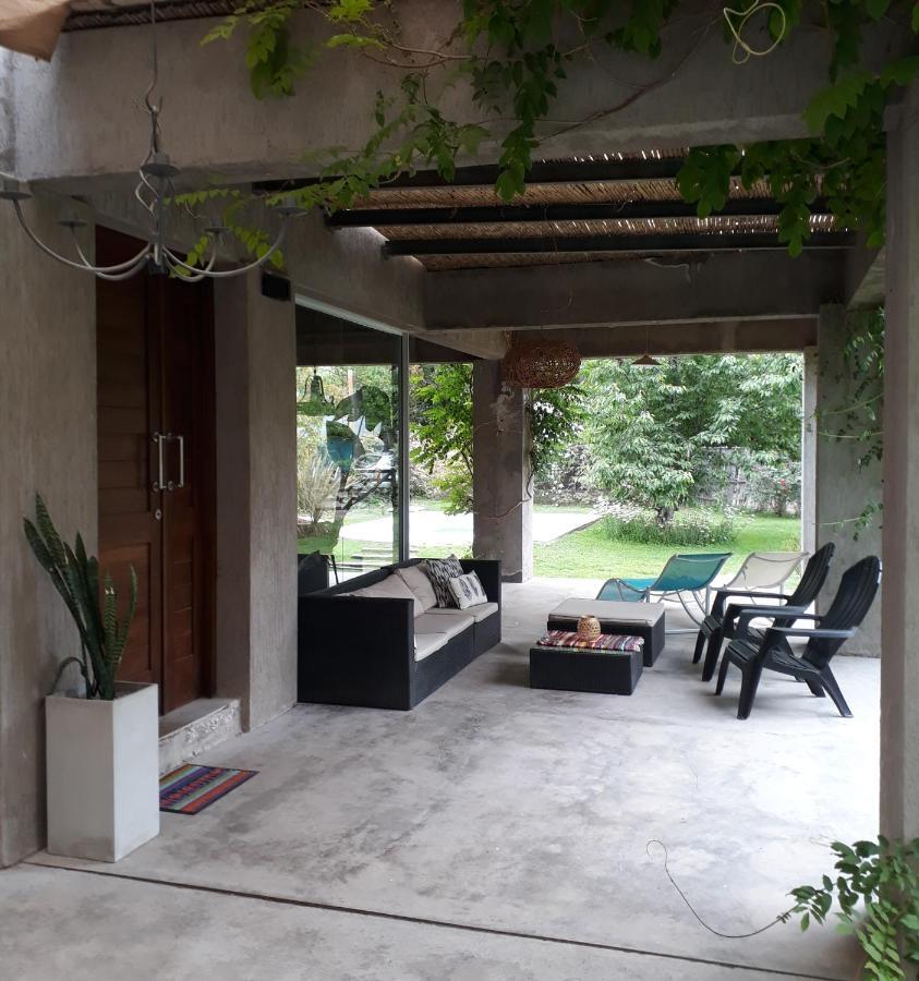 Casa Los Cerezos En Chacras De Coria Exterior foto
